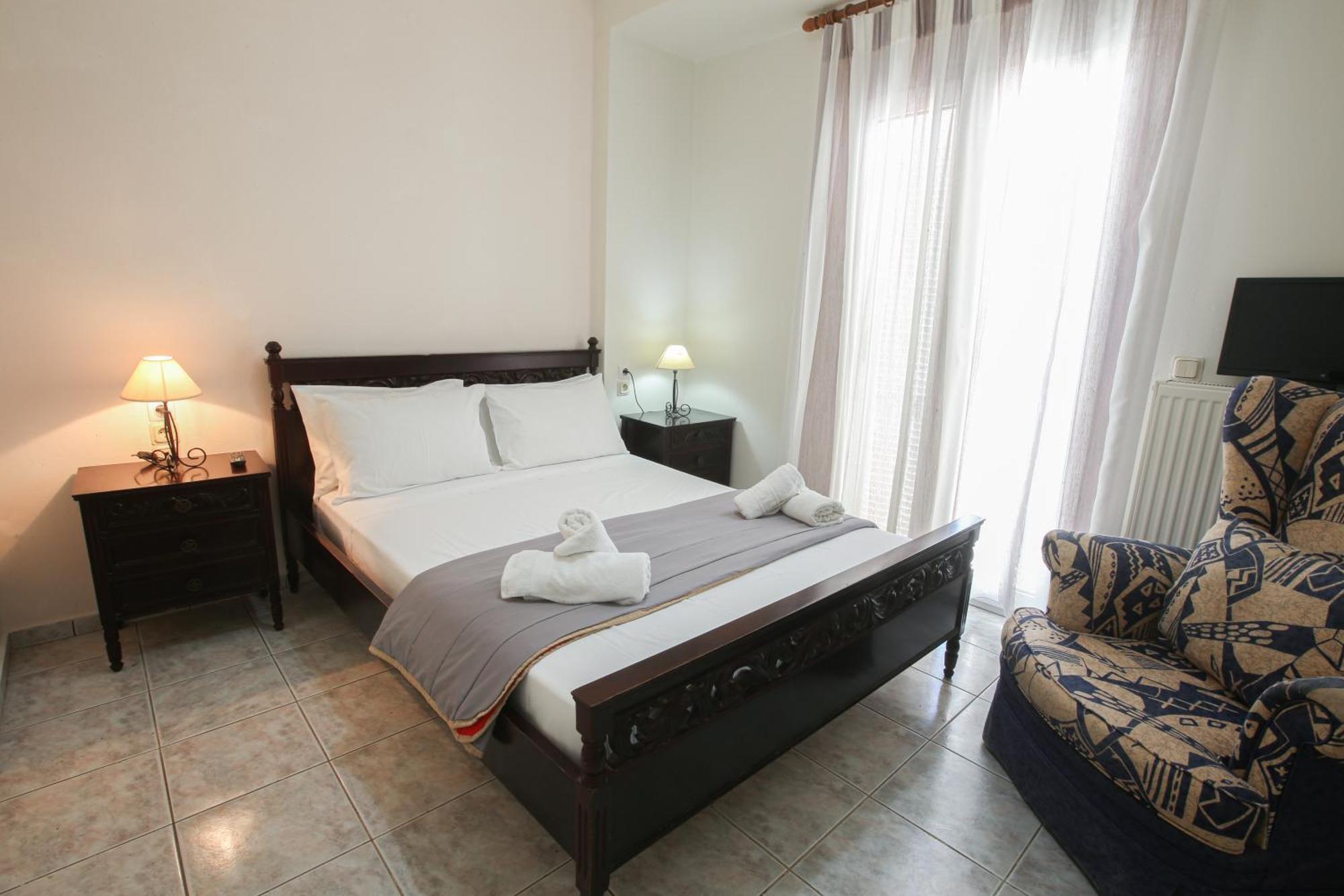 S&C Kosmos Beach Resort Roda  Extérieur photo