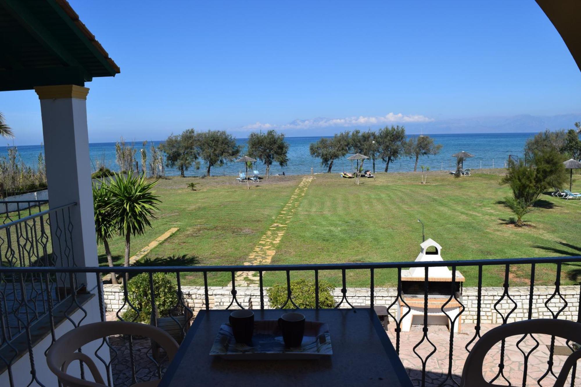 S&C Kosmos Beach Resort Roda  Extérieur photo