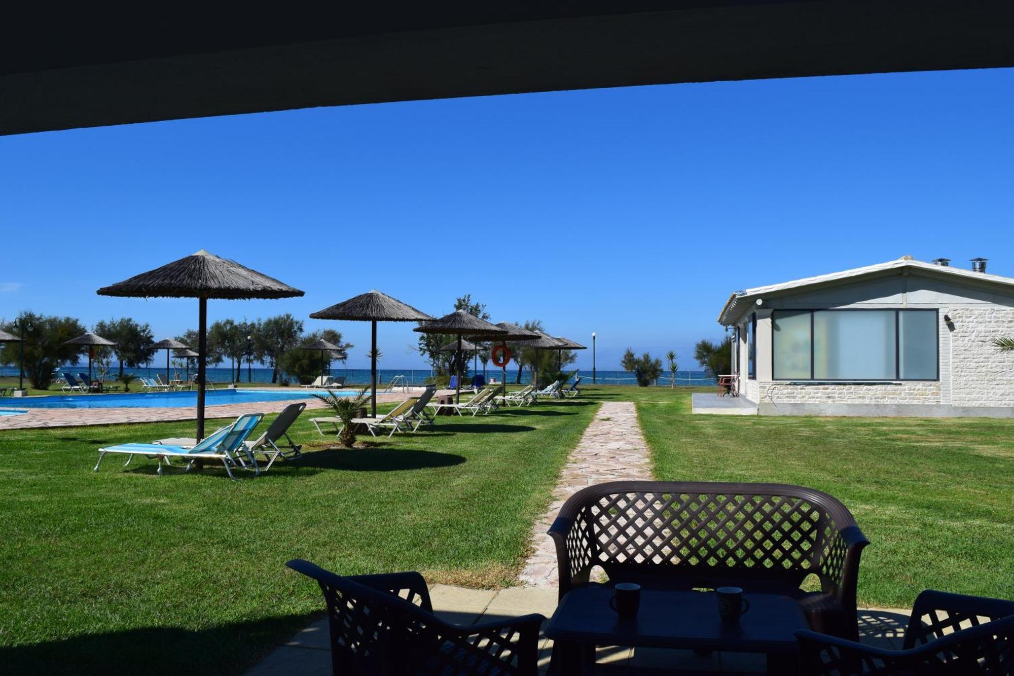 S&C Kosmos Beach Resort Roda  Extérieur photo